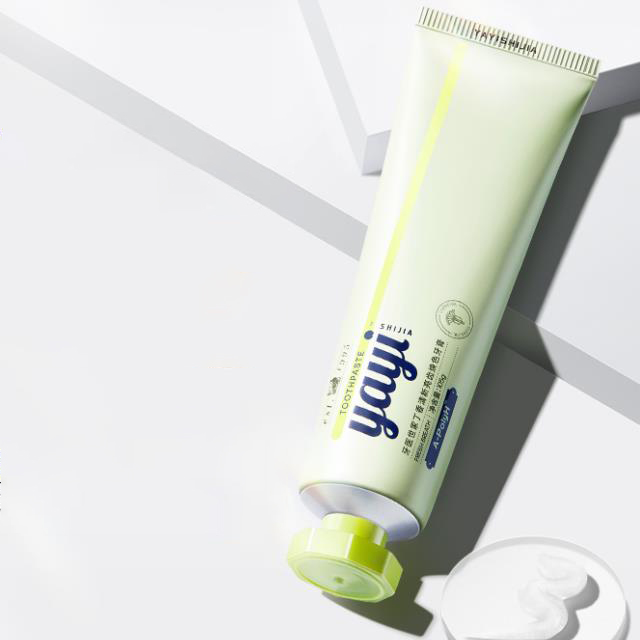 Selagem do tubo dent&aacute;rio da m&aacute;quina semiautom&aacute;tica de enchimento e selagem a laser