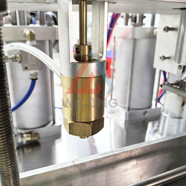 Sistema de enchimento da m&aacute;quina de enchimento de aerossol