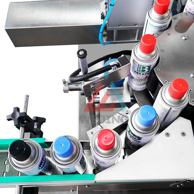 M&aacute;quina de etiquetagem de adesivos para linha de enchimento de aerossol