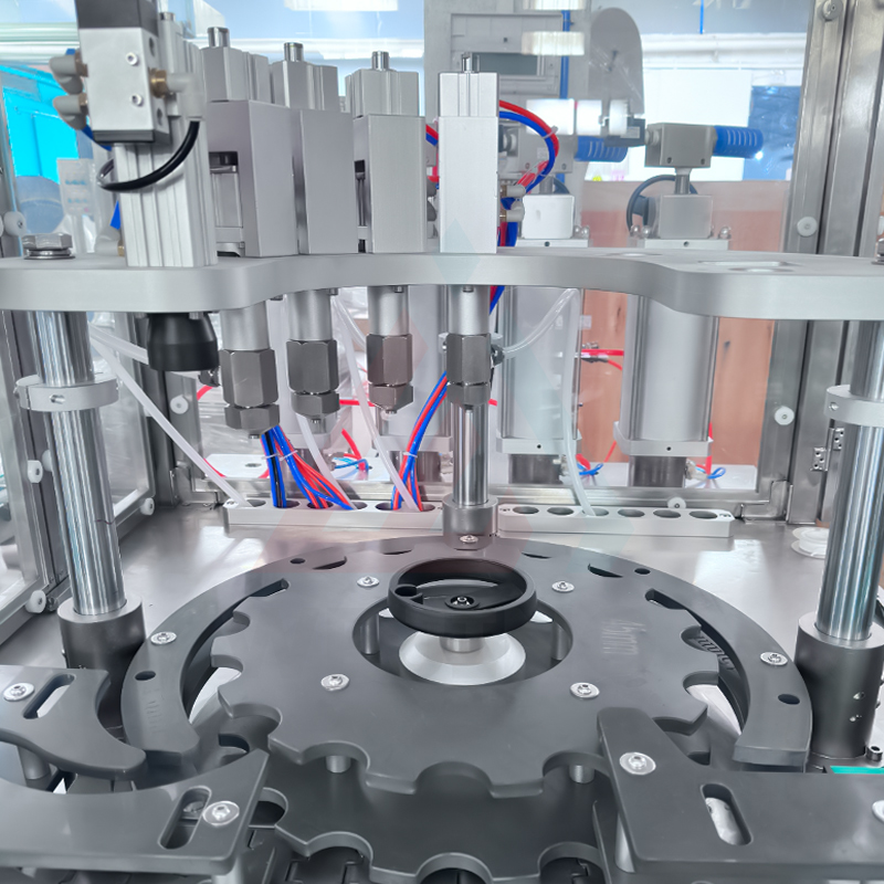 Linha de máquina automática de enchimento de aerossol tipo básico 